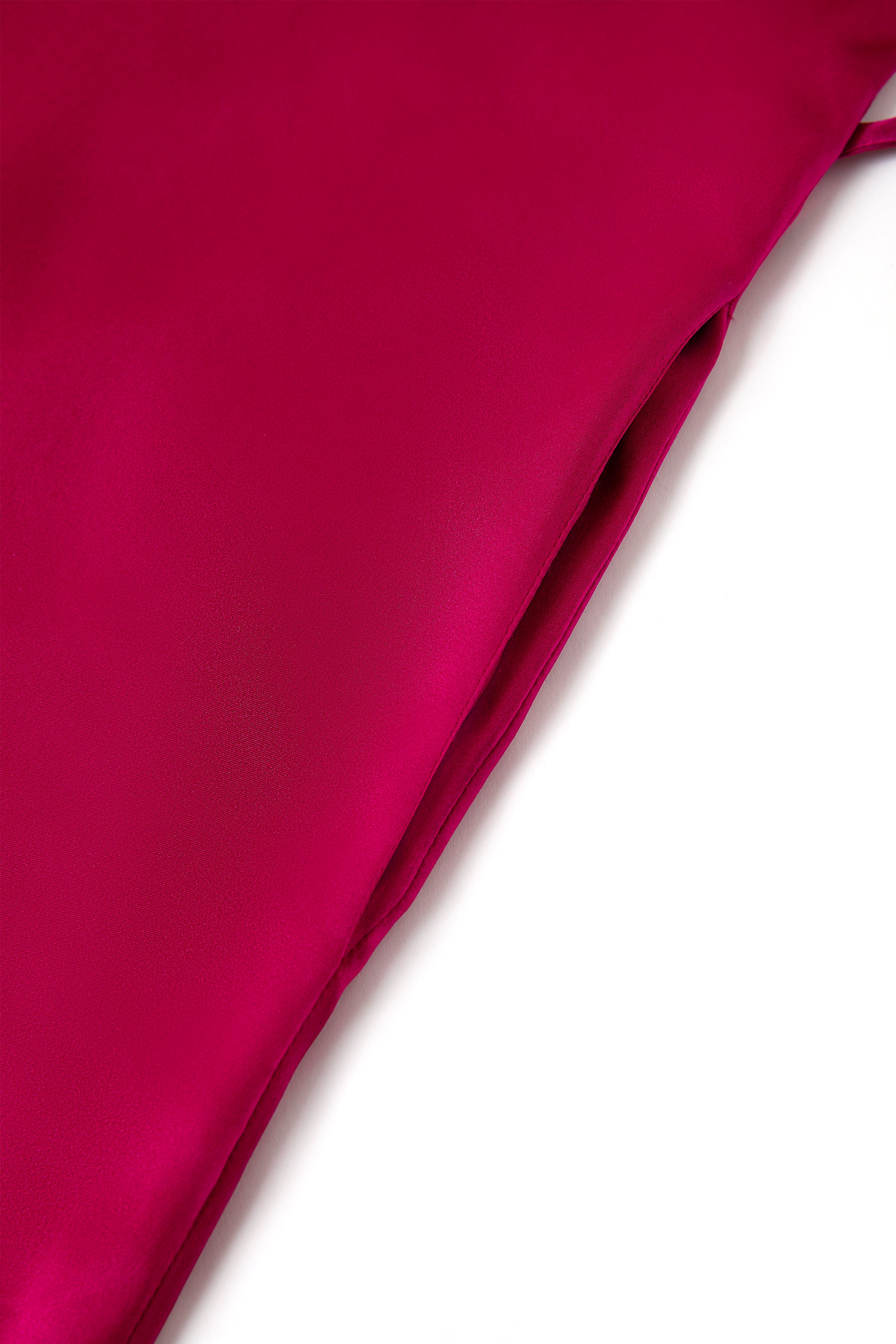 Crimson Maple Robe In Mulberry Silk - Mulled Wine