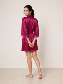 Crimson Maple Robe In Mulberry Silk - Mulled Wine