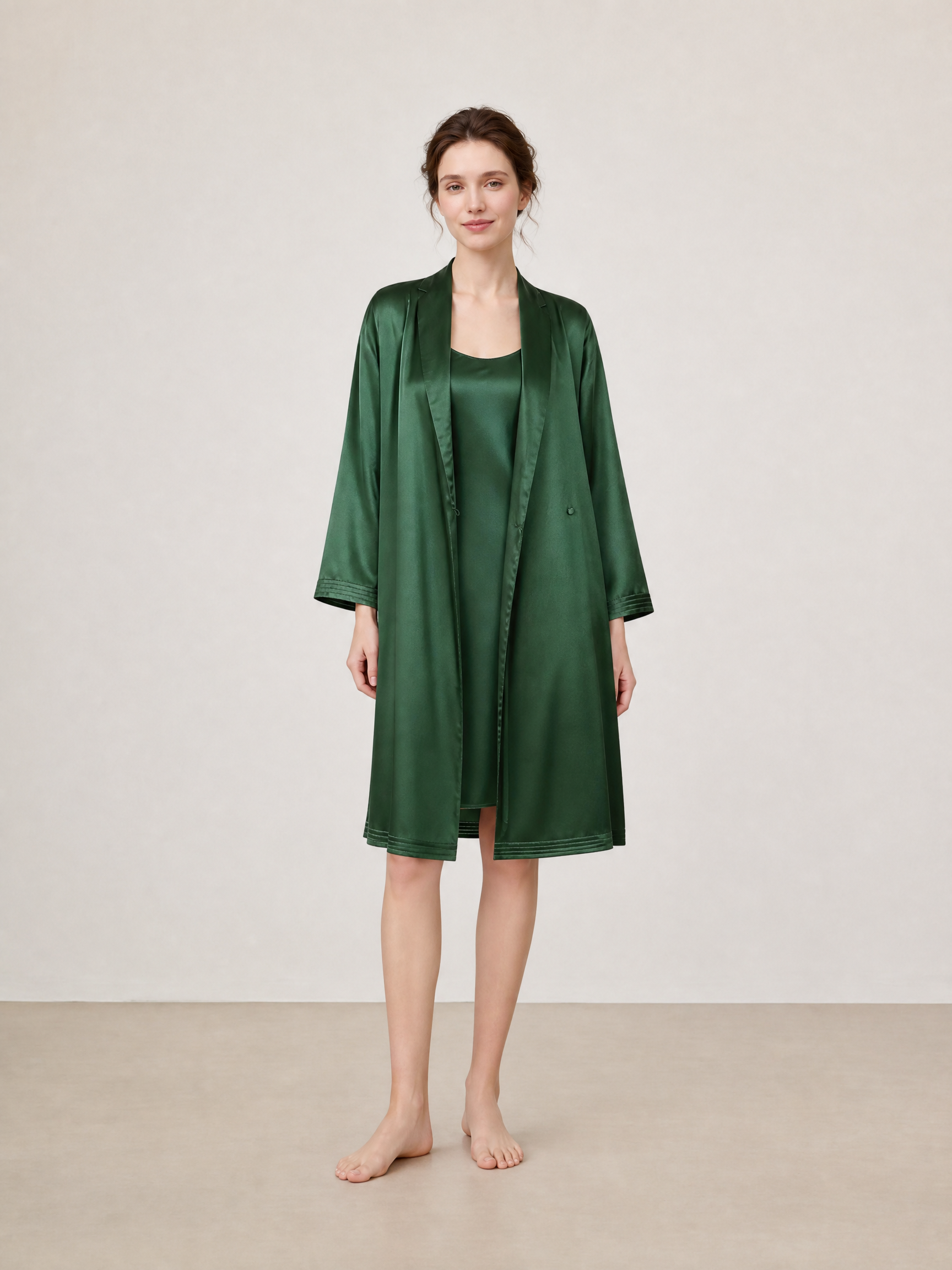 Viridian Lake Chemise and Robe Set In Mulberry Silk - Pine Shadow