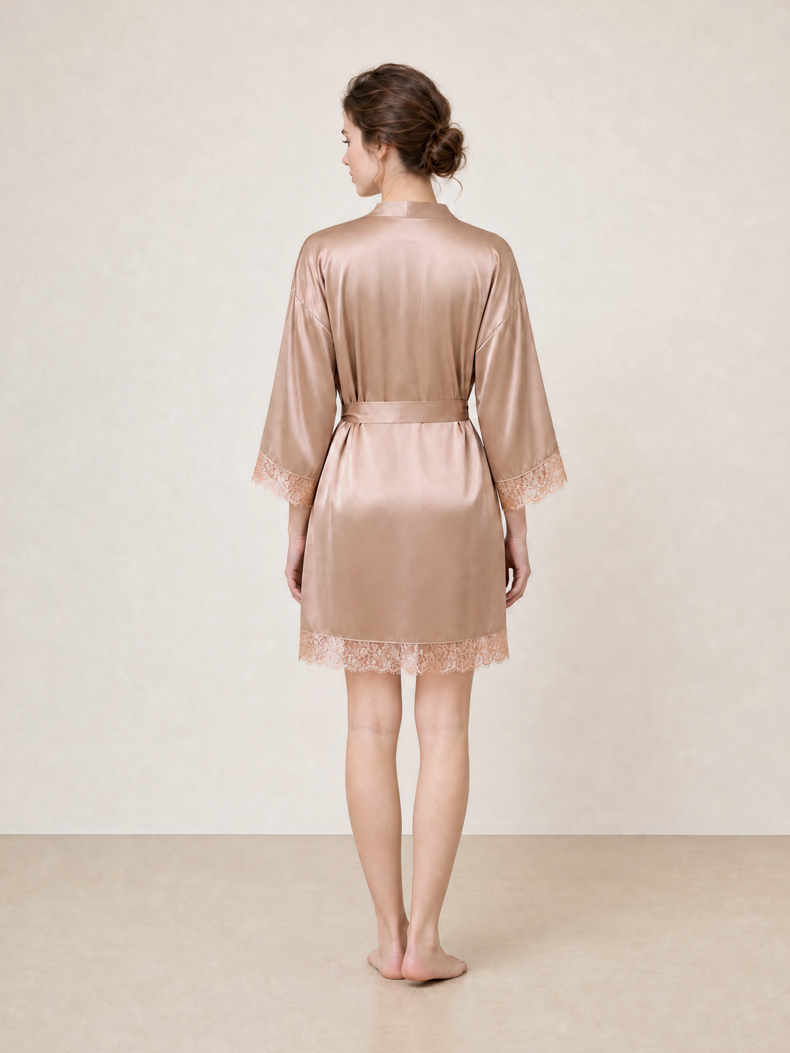 Wheat Shadows Robe In Mulberry Silk - Latte Harvest