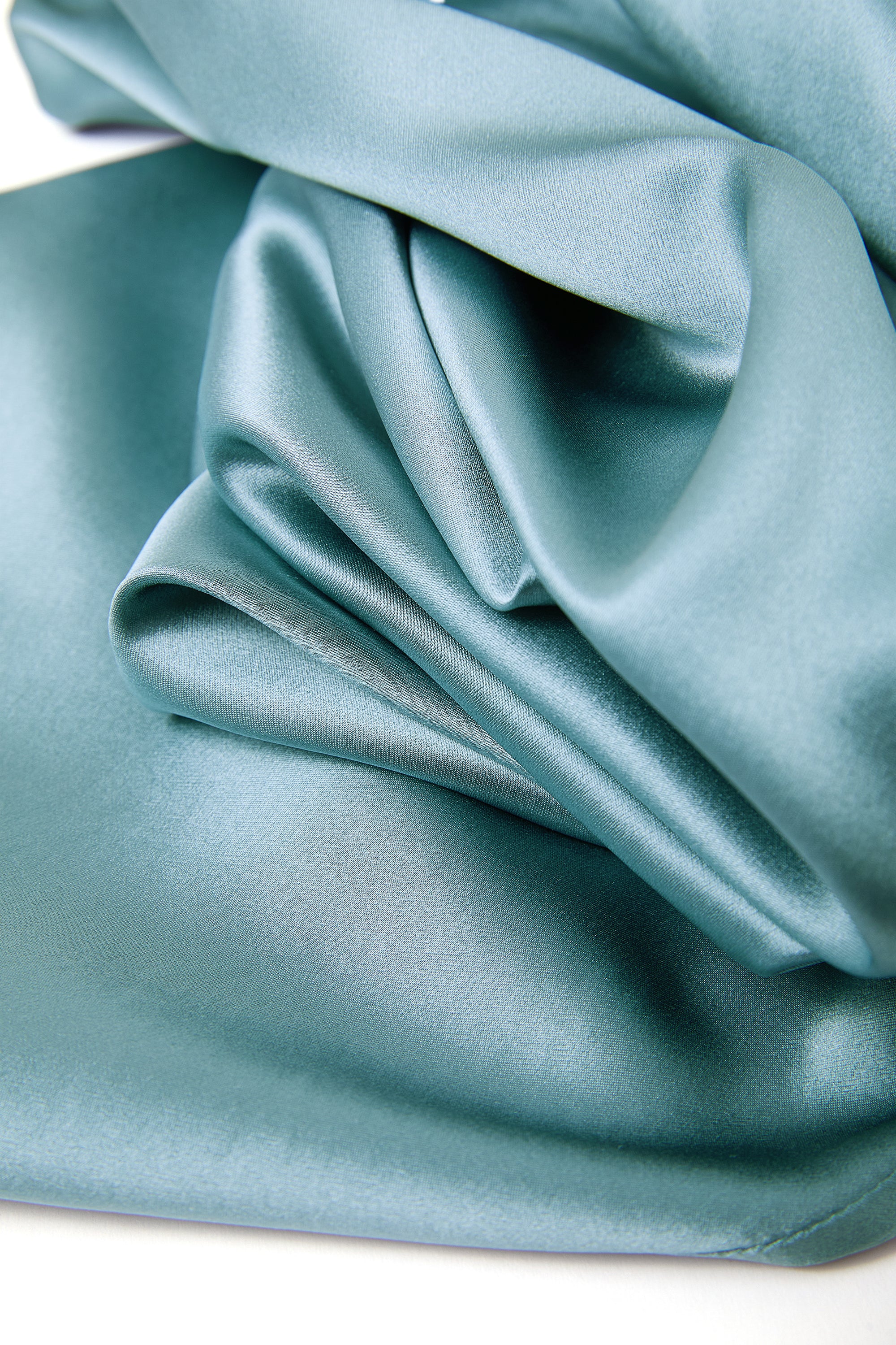 Viridian Lake Silk Pajama Set In Mulberry Silk - Twilight Sea