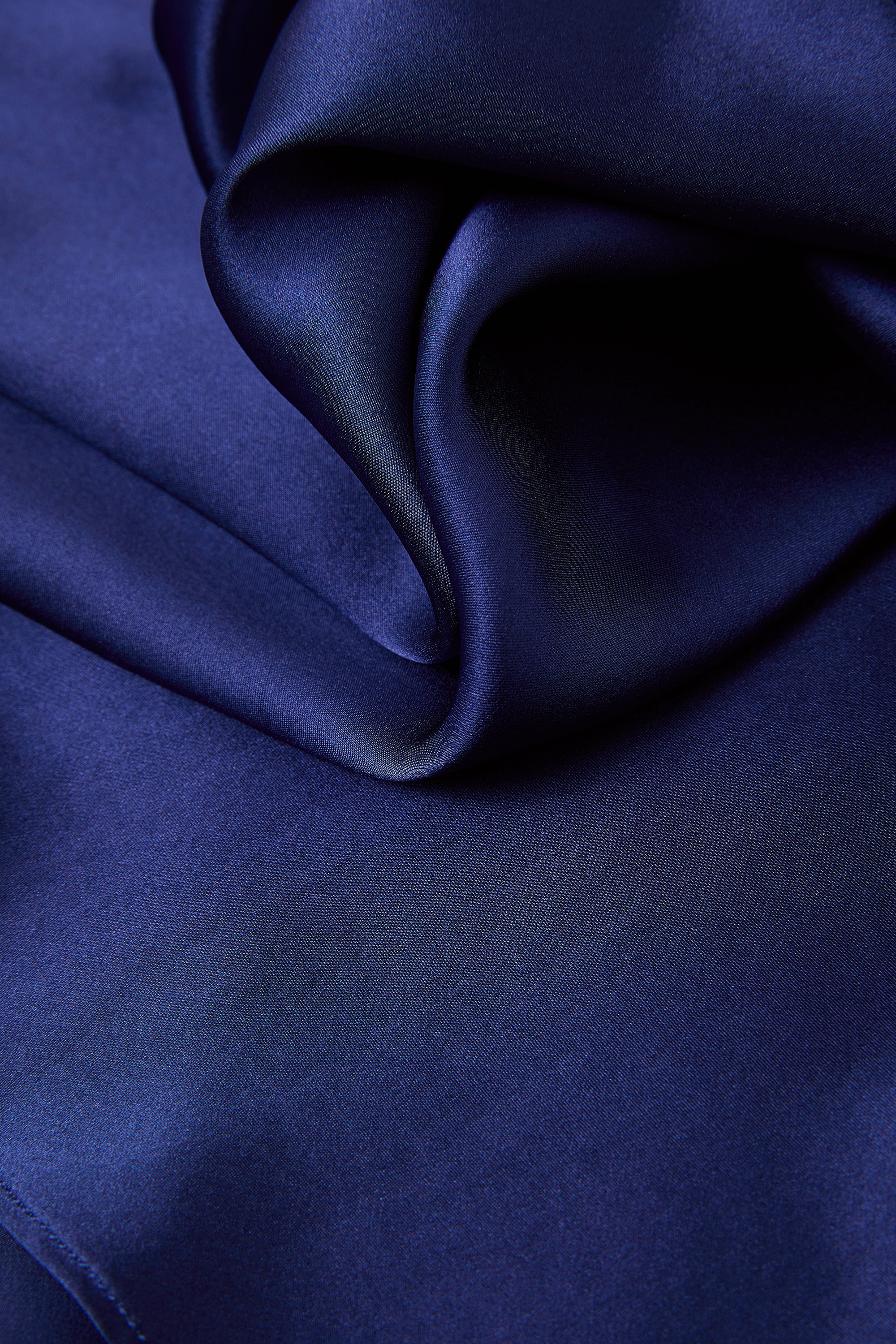 Midnight indigo Cami and Shorts Set In Mulberry Silk - Midnight Core