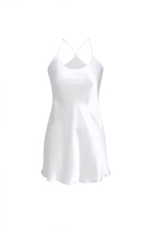 Lunar Glow Chemise and Robe Set In Mulberry Silk - Moonbeam
