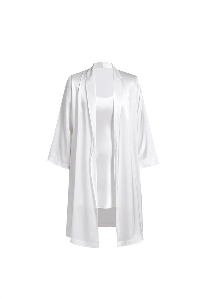 Lunar Glow Chemise and Robe Set In Mulberry Silk - Moonbeam
