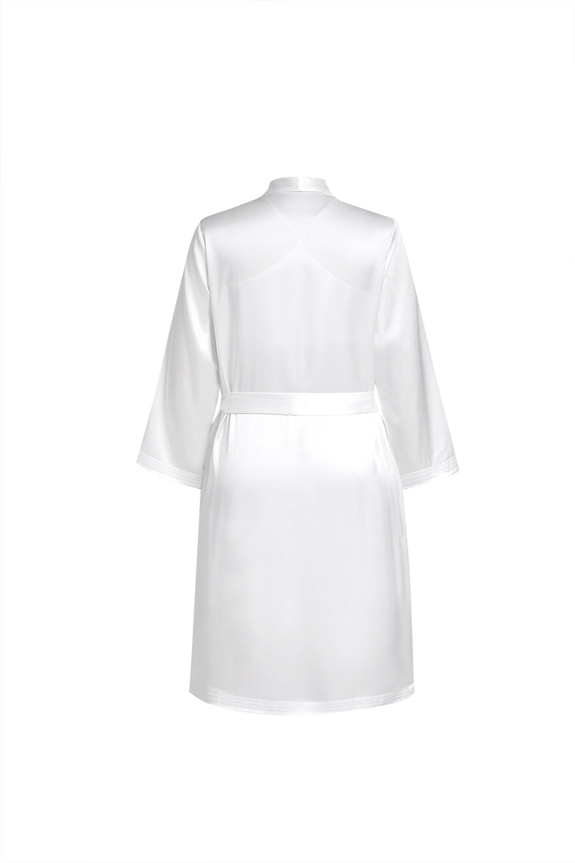 Lunar Glow Chemise and Robe Set In Mulberry Silk - Moonbeam