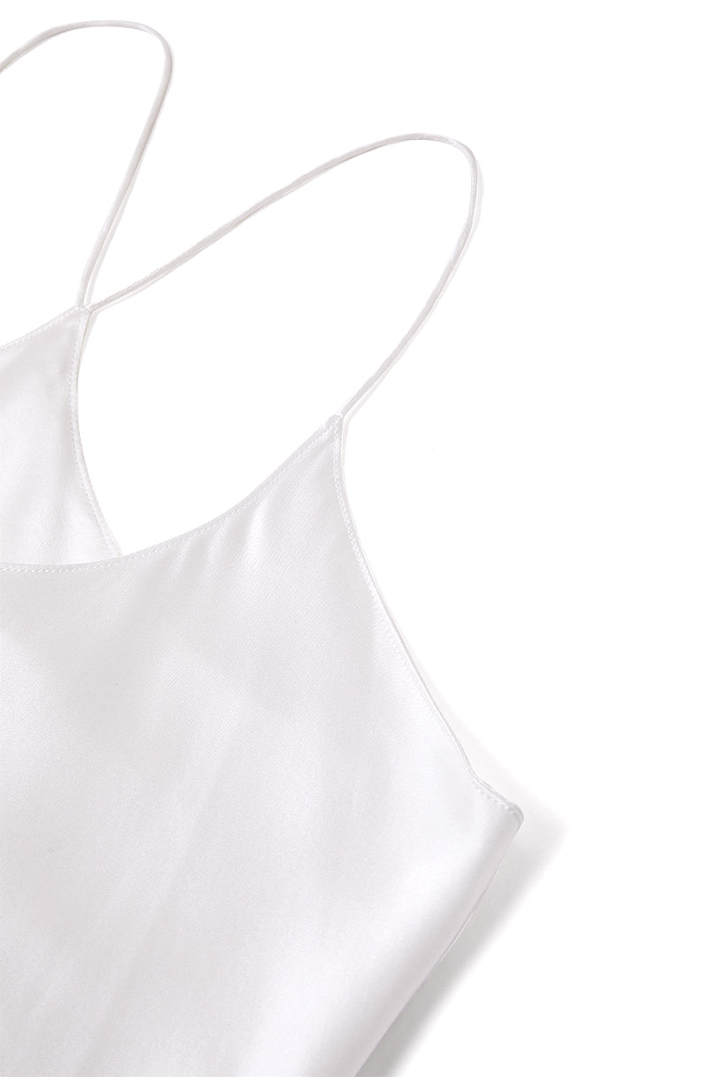 Lunar Glow Chemise and Robe Set In Mulberry Silk - Moonbeam