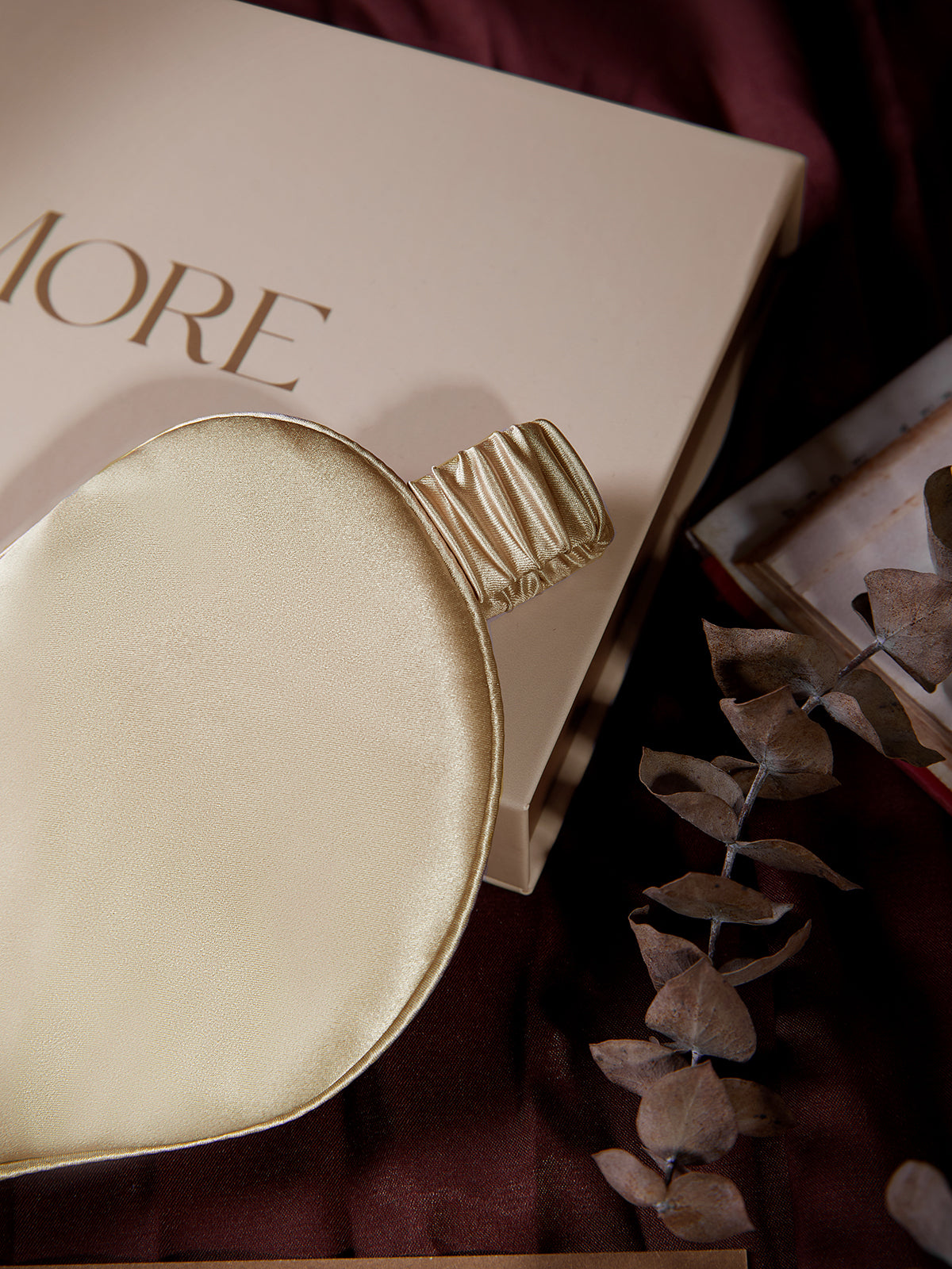 Wheat Shadows Eye Mask In Mulberry Silk - Champagne Breeze