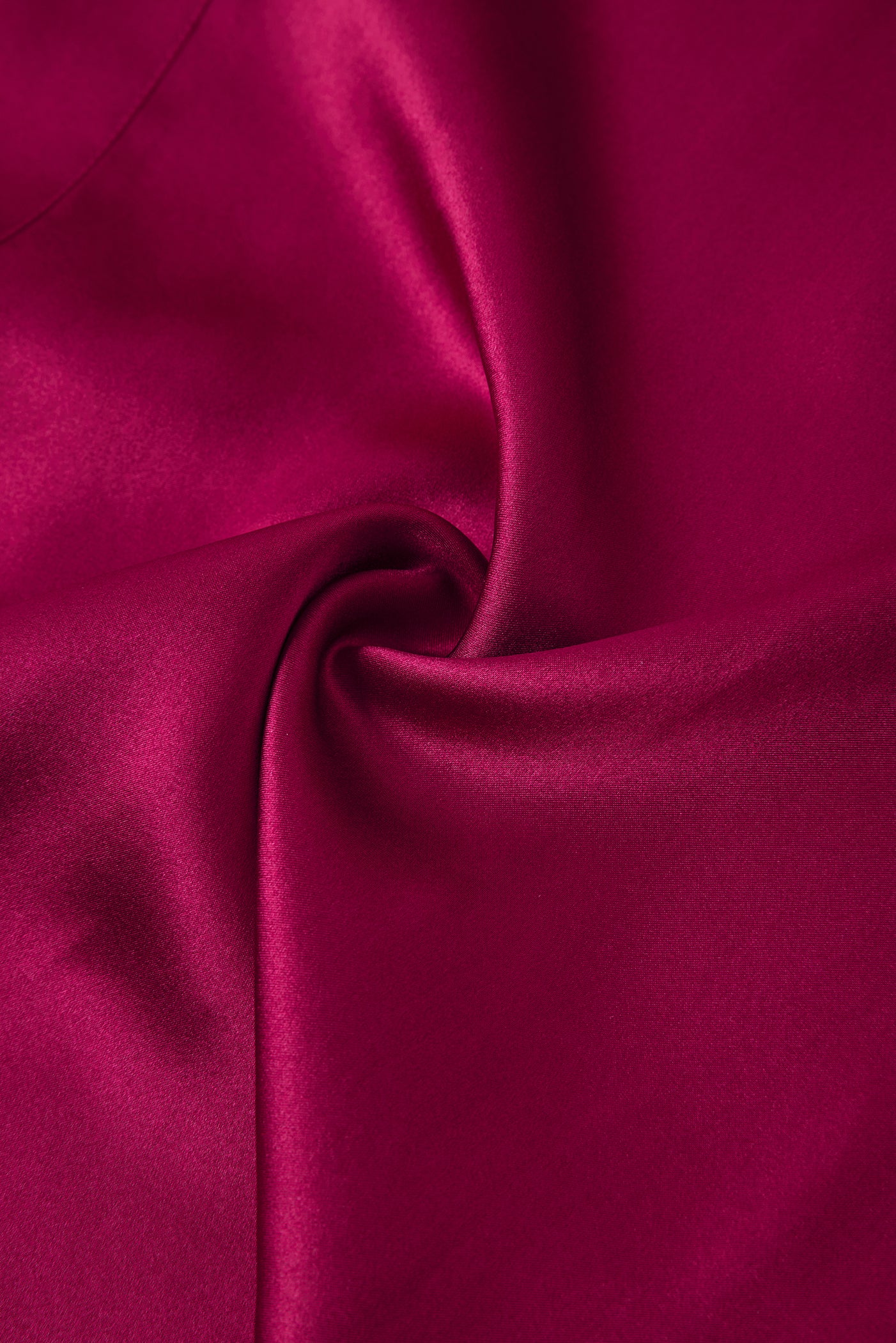 Crimson Maple Robe In Mulberry Silk - Mulled Wine